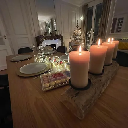 Champs-elysées, Rue François 1er Apartamento Paris
